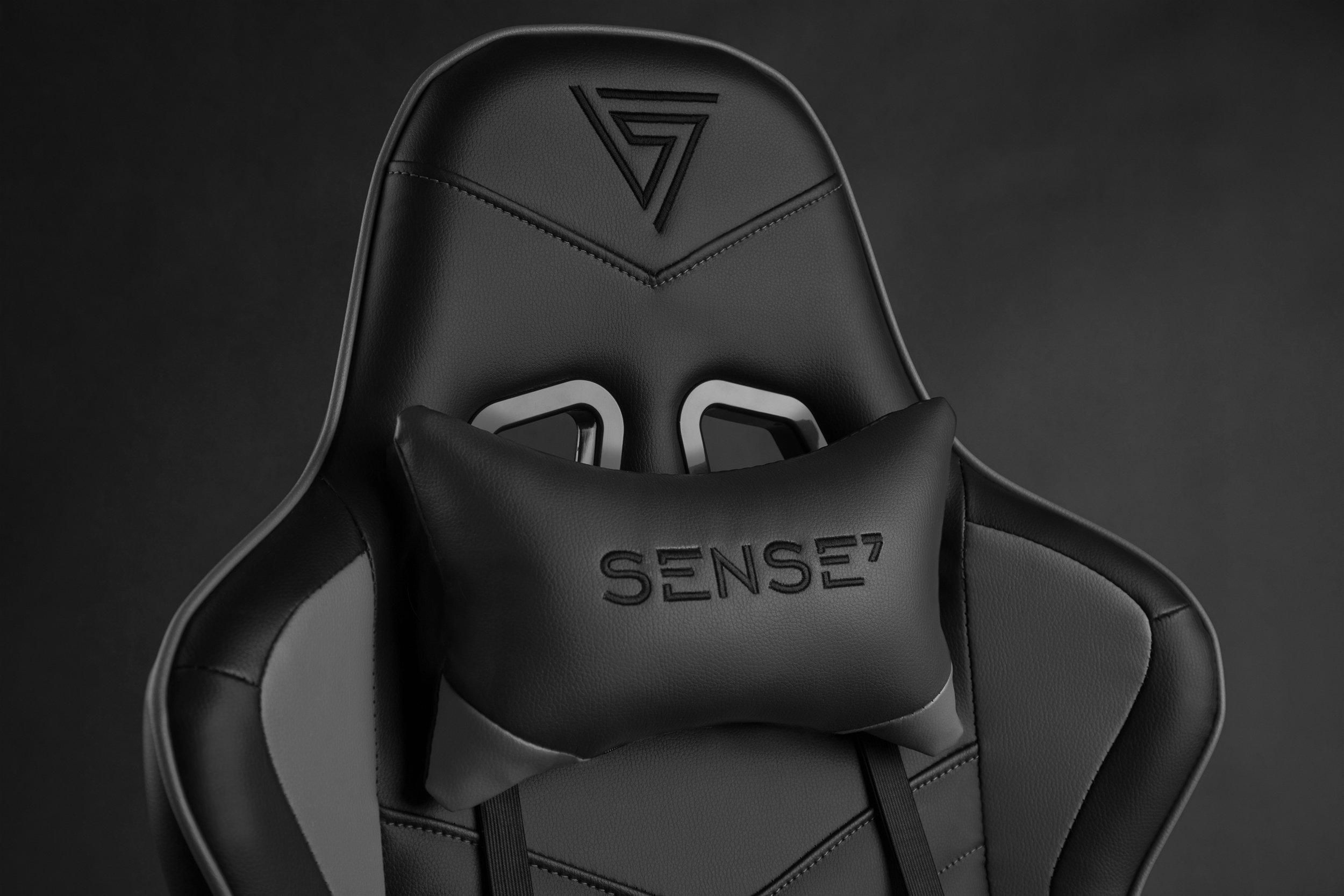 Igralni stol SENSE7 Spellcaster - HDE-AIR tehnologija in zračnost