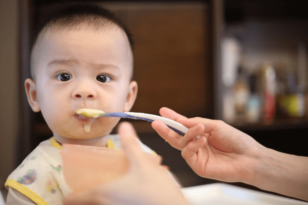 obiad dla niemowlaka - pierwsze danie i drugie danie. Dowiedz się jak sprawnie przygotować obiad